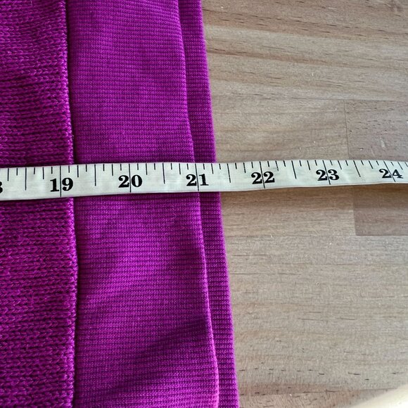 Wildfox Womens APRES SKIT Crew Neck Sweater SMALL in Festival Fuschia Cotton - Picture 8 of 9